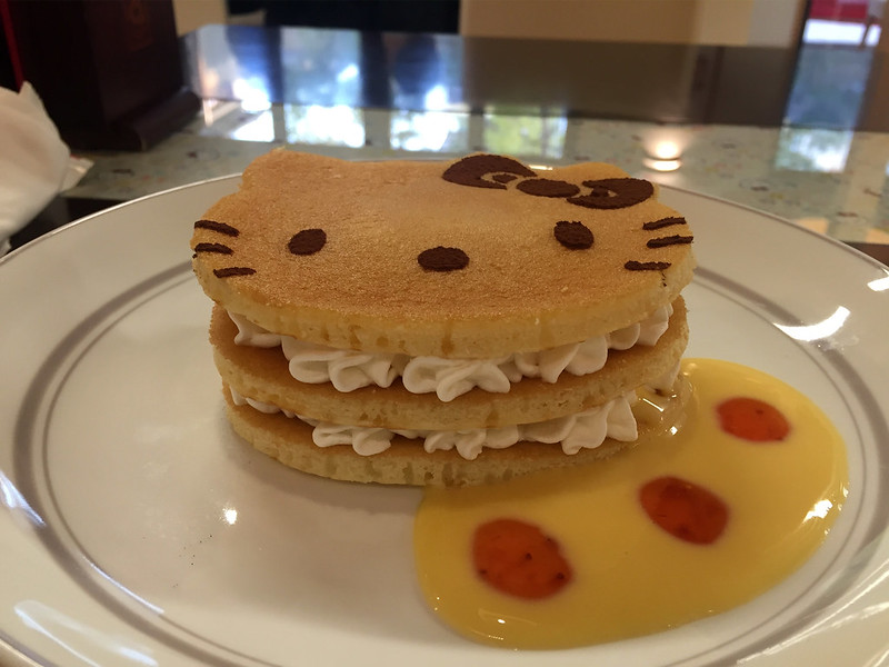 Hello Kitty pancakes