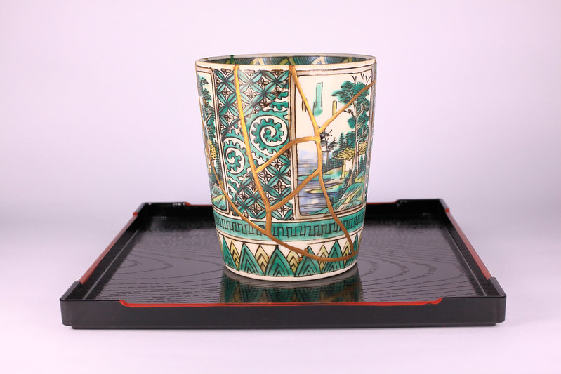 Kutani ware glass